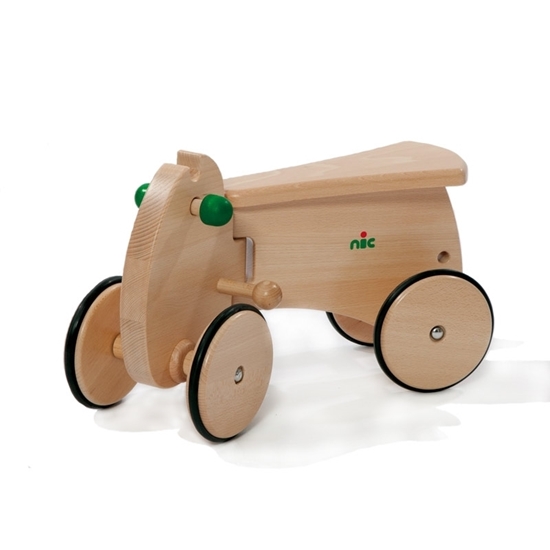 Basis voor houten loopauto met vier houten wielen bedekt met rubber. Het voorstuk is mobile naar rechts en naar links.